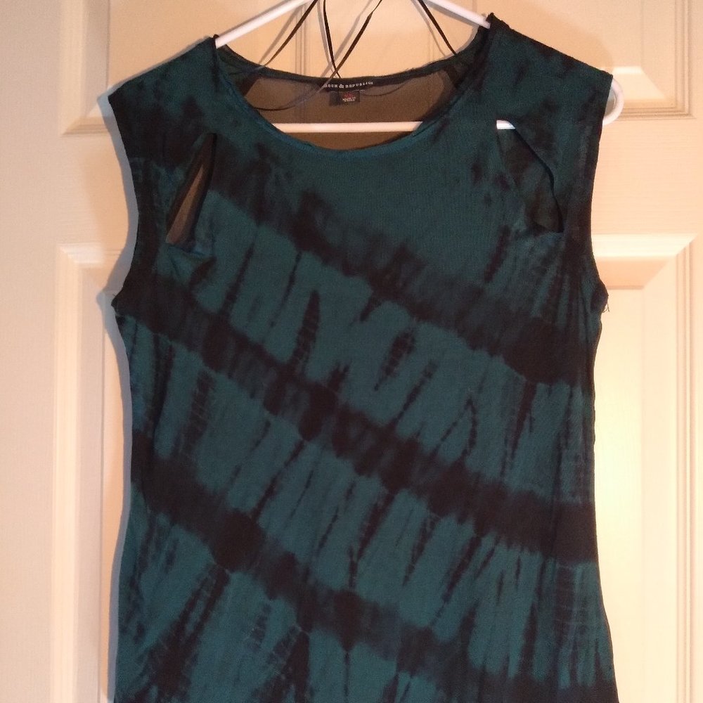 Rock & Republic Women's Sleeveless Top With Sheer Back - Size Extra Small
